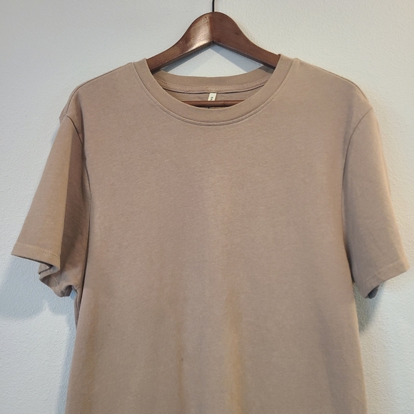 Essentials Fear of God Long Tan T-Shirt - Picture 2 of 6
